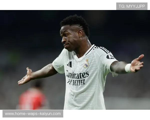 皇马边路长驱直入，维尼修斯冷静推进建功